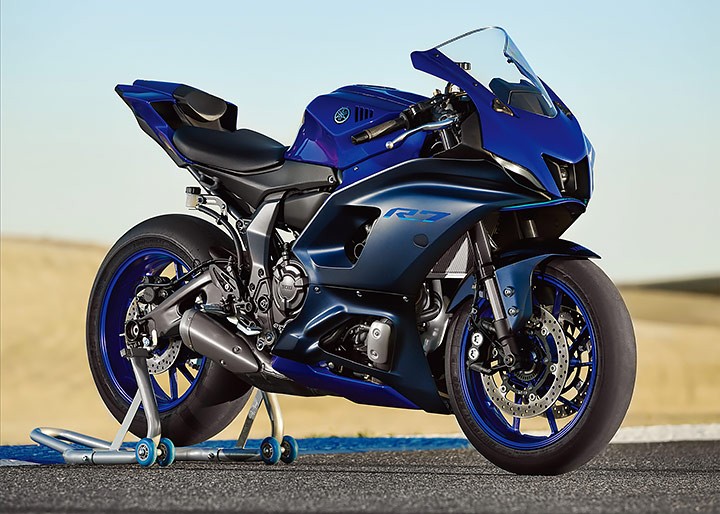 重回18岁,试驾雅马哈yzf-r7- 买车网