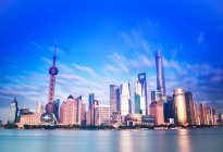 2022年满电出发，合创Z03潮智首试驾临大上海！