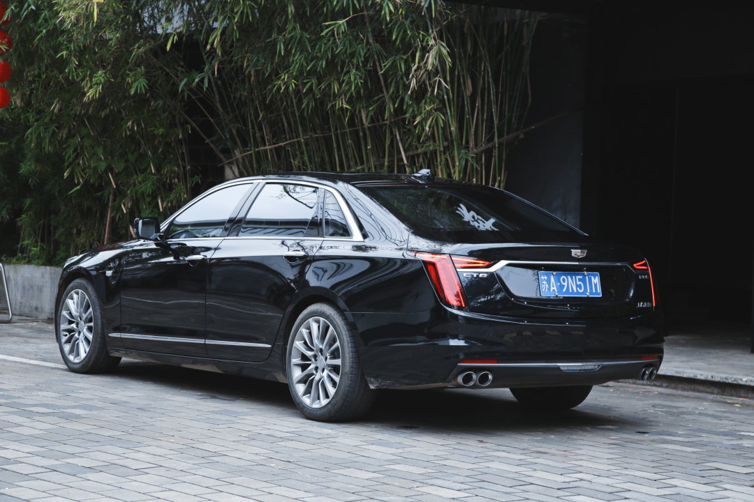 试驾凯迪拉克ct6!返乡最佳拍档?_太平洋号