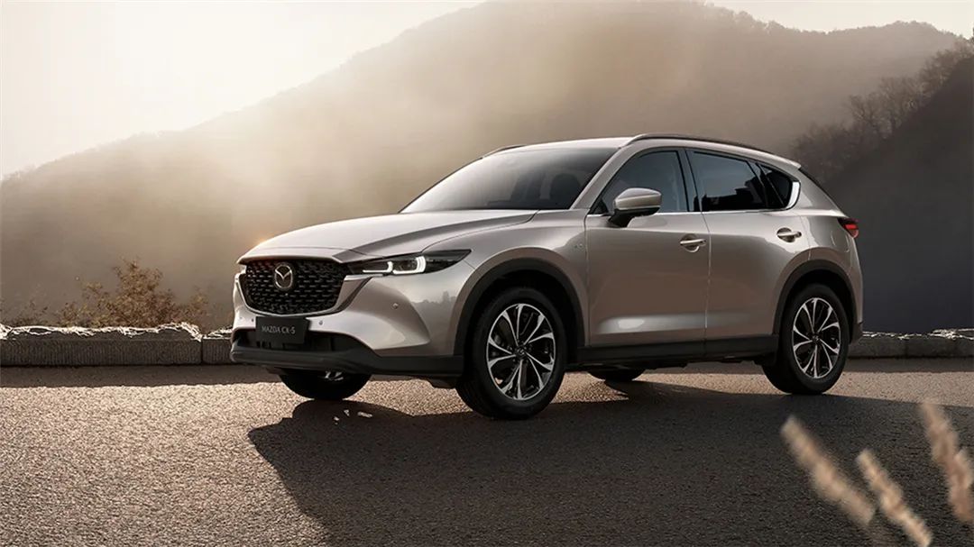 马自达新CX-5、长安UNI-V上市…丨今日车闻