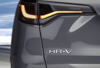 本田公布新一代HR-V尾灯，是不是平平无奇？