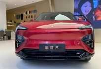 恒驰5将预售、凯迪拉克纯电动命名锐歌、丰田营收利润双增