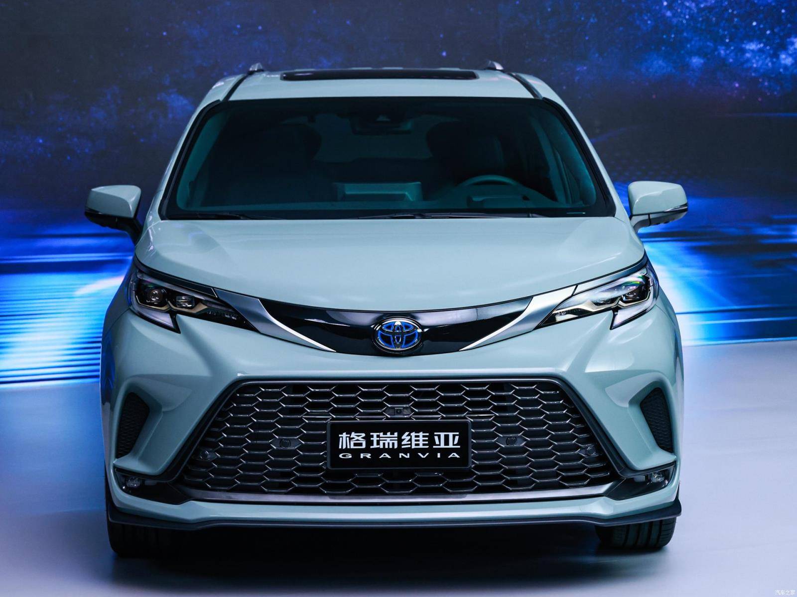 一汽丰田全新MPV——GRANVIA格瑞维亚/还买赛那？