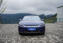 自主新能源中大型车型推荐：极狐阿尔法S对比汉EV您会选择谁？