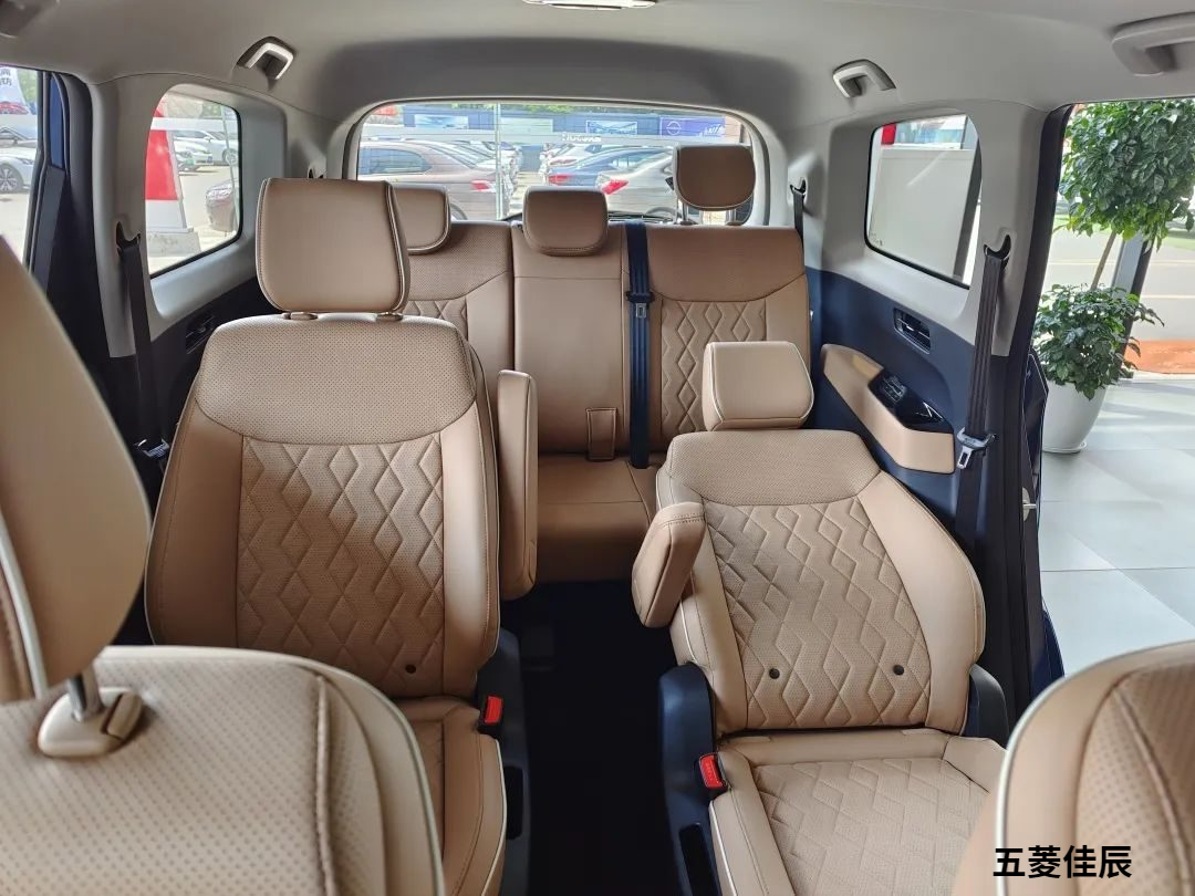 看空间比配置,这三款主流大7座mpv,该如何抉择?