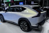 宾利新添越长轴版领衔 2022粤港澳大湾区车展重磅SUV盘点