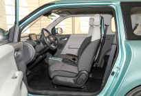 长安全新代步车，3门4座，续航301公里，售价4.89万起