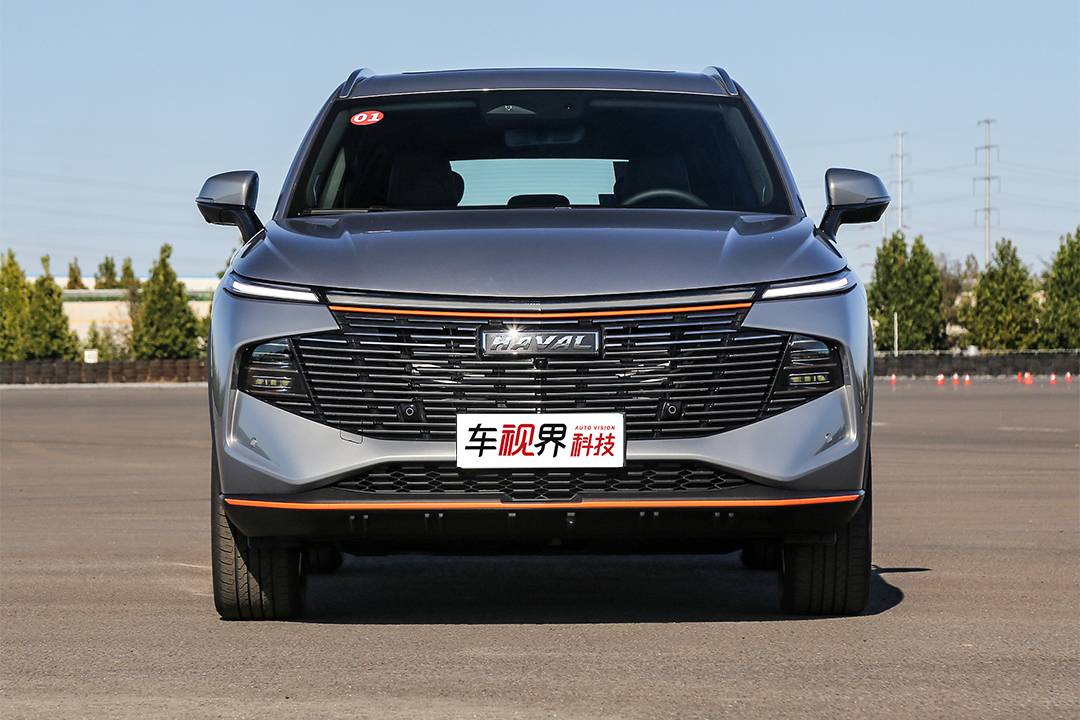 百公里油耗5.5L 7.7秒破百 哈弗神兽DHT混动即将上市