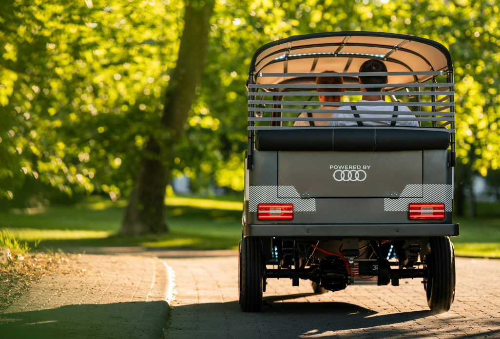 实现豪车自由 奥迪造电动 三蹦子 搭e Tron同款电池 新闻详情 买车网