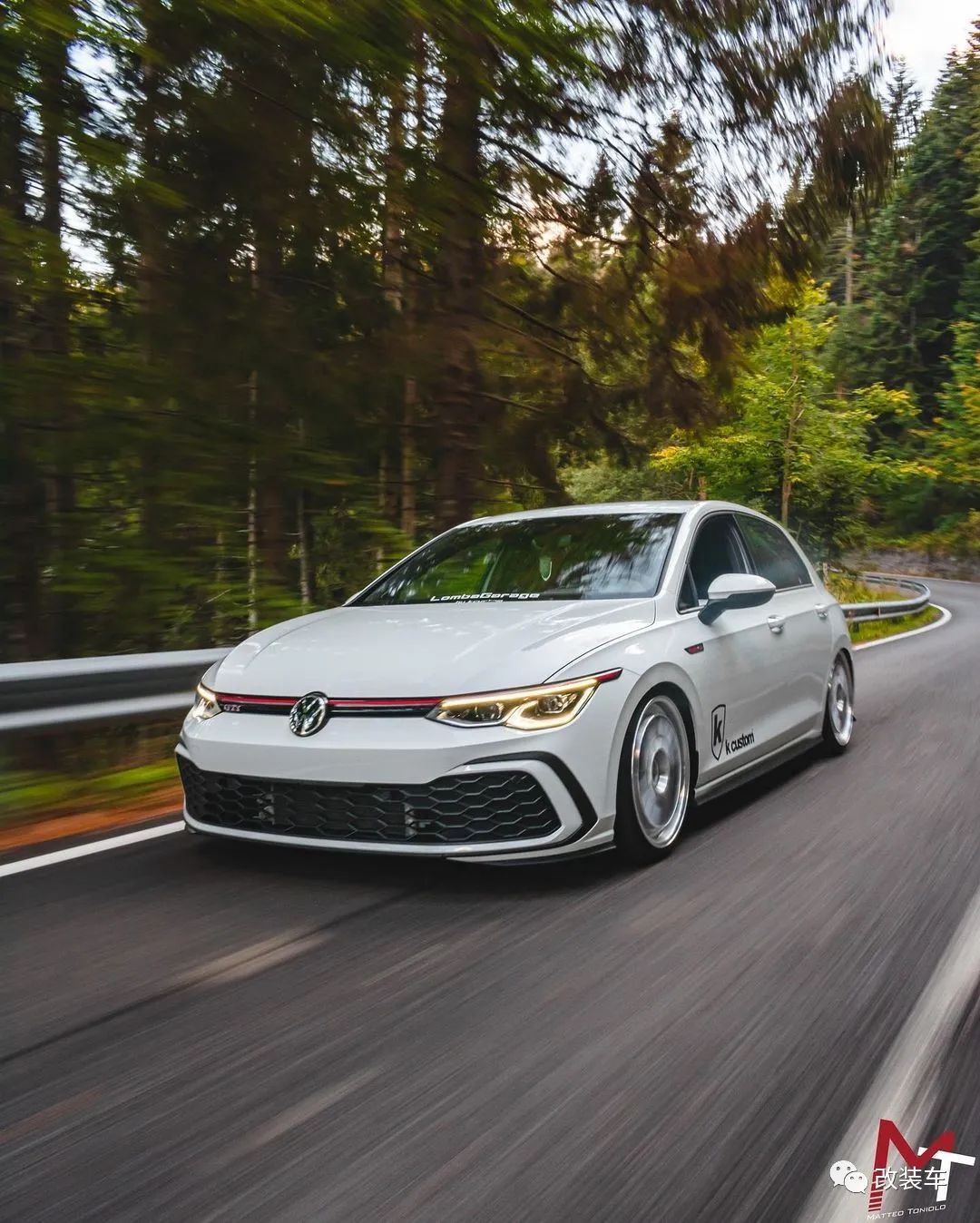 风格多变的8代高尔夫gti,钢炮之王姿态,旅行,赛道皆可兼容 - 新闻详情