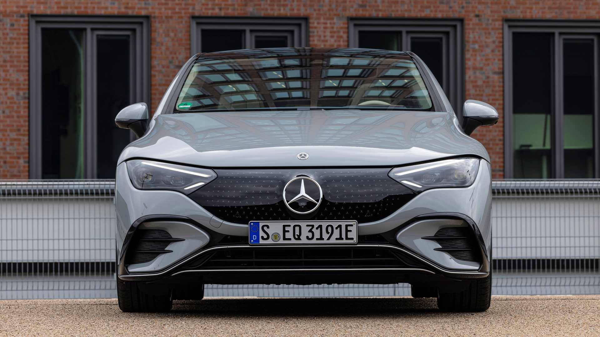 53万元起 国产奔驰eqe开启预售 最高续航752km - 新闻详情 - 买车网