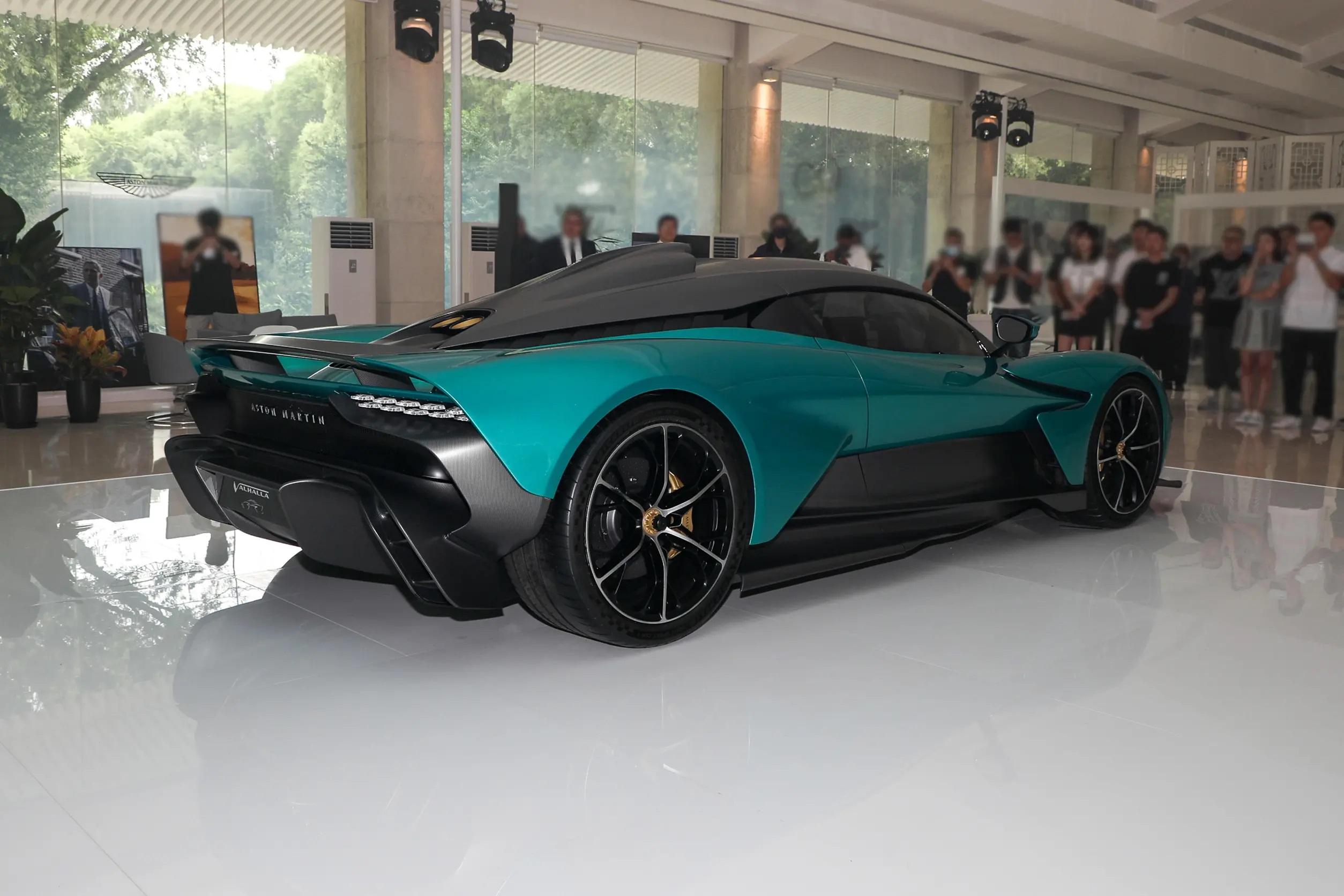 搭载插混系统 阿斯顿·马丁valhalla亮相国内 - 新闻详情 - 买车网