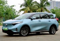 海马汽车又发布2款MPV，不烧油，加氢5分钟续航800km