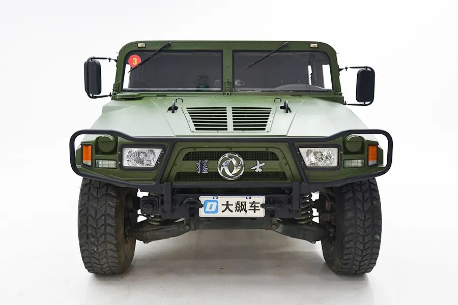 东风猛士:美国悍马已经不是唯一,看看我们中国自己的军用越野车