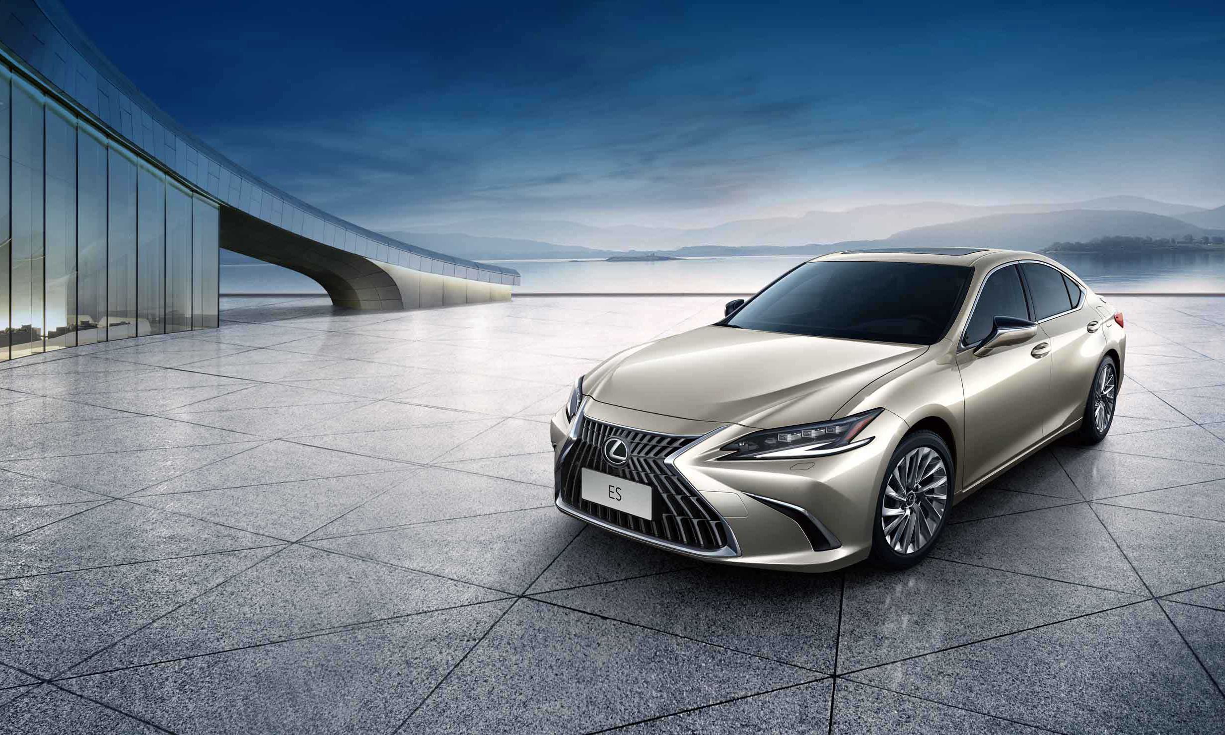 最高涨幅4000元,改款雷克萨斯es上市,售29.