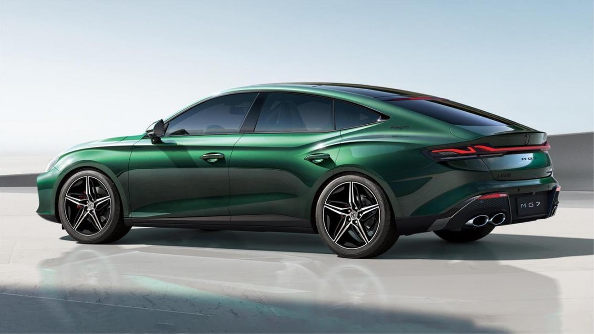 无框车门 掀背尾门 大溜背,这4款15万级轿跑你真不心动?