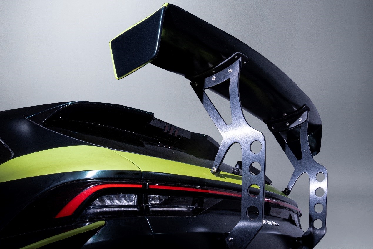 67未来机甲风登场,东风风行t5 evo剪刀门首发亮相 - 新闻详情