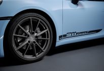 丐版GT3？轻量化设计标配SC组件，911 Carrera T国内上市