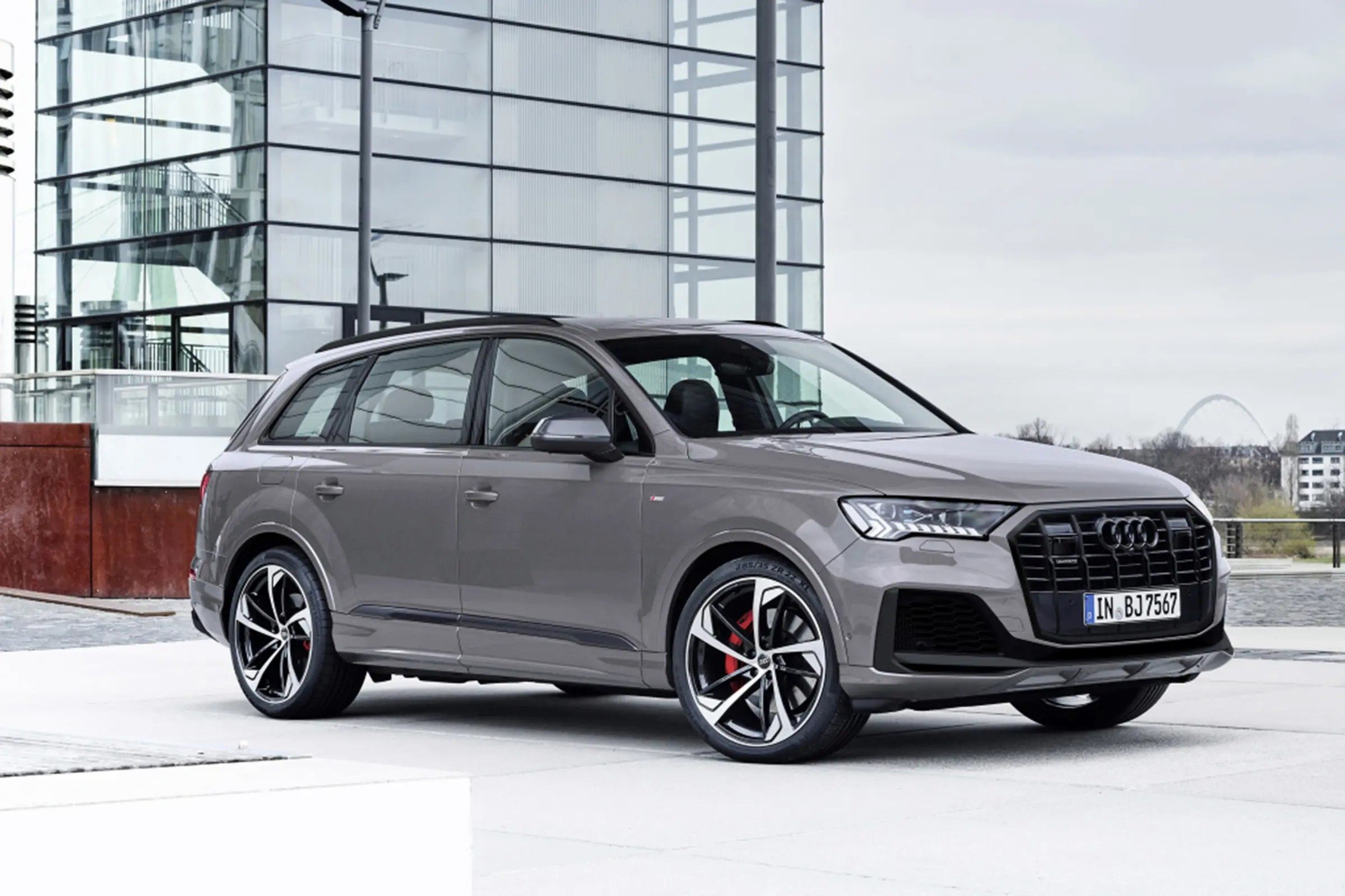 0t!新款奥迪q7上市 售63.28万起! - 新闻详情 - 买车网