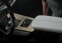 马自达CX-90内饰预告图曝光 ，拥有插电混动版本