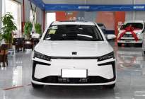 江淮大众的新能源纯电动轿车，思皓爱跑，价格偏高