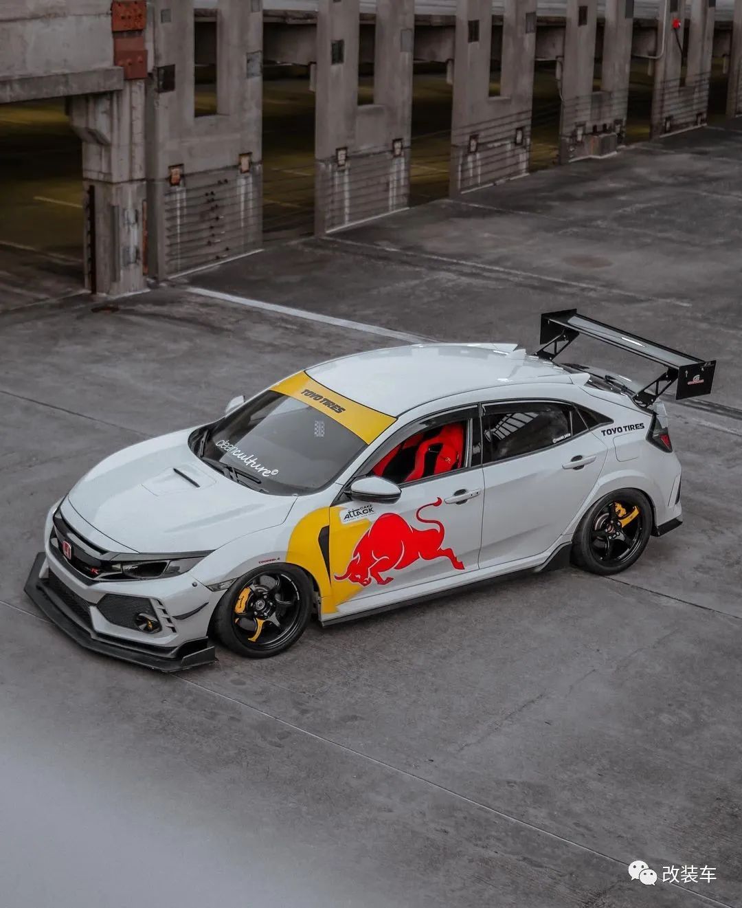 540马力的独眼type-r fk8,红牛涂装致敬f1冠军全文- 买车网