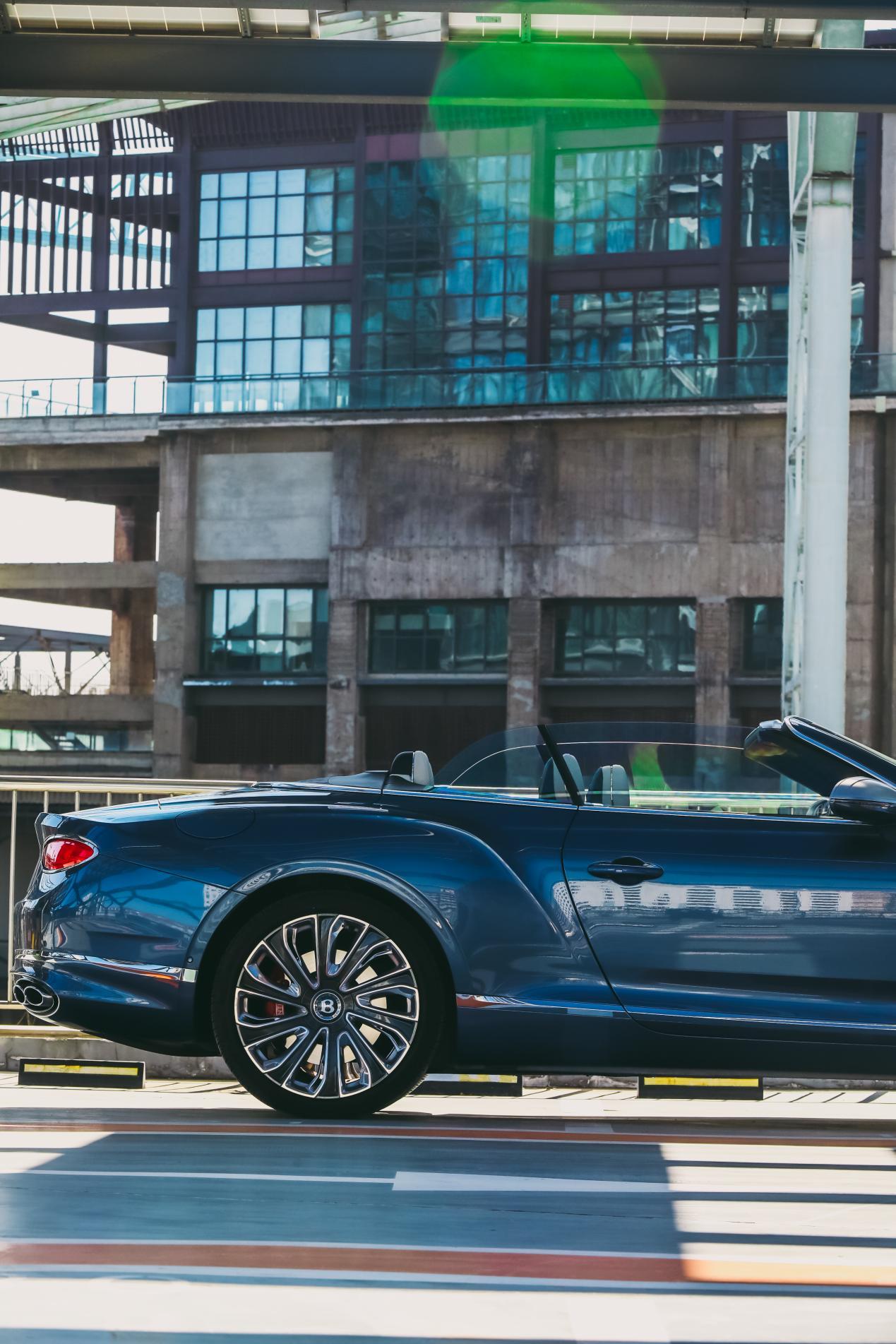 典范之作,欧陆gt mulliner敞篷版全文- 买车网