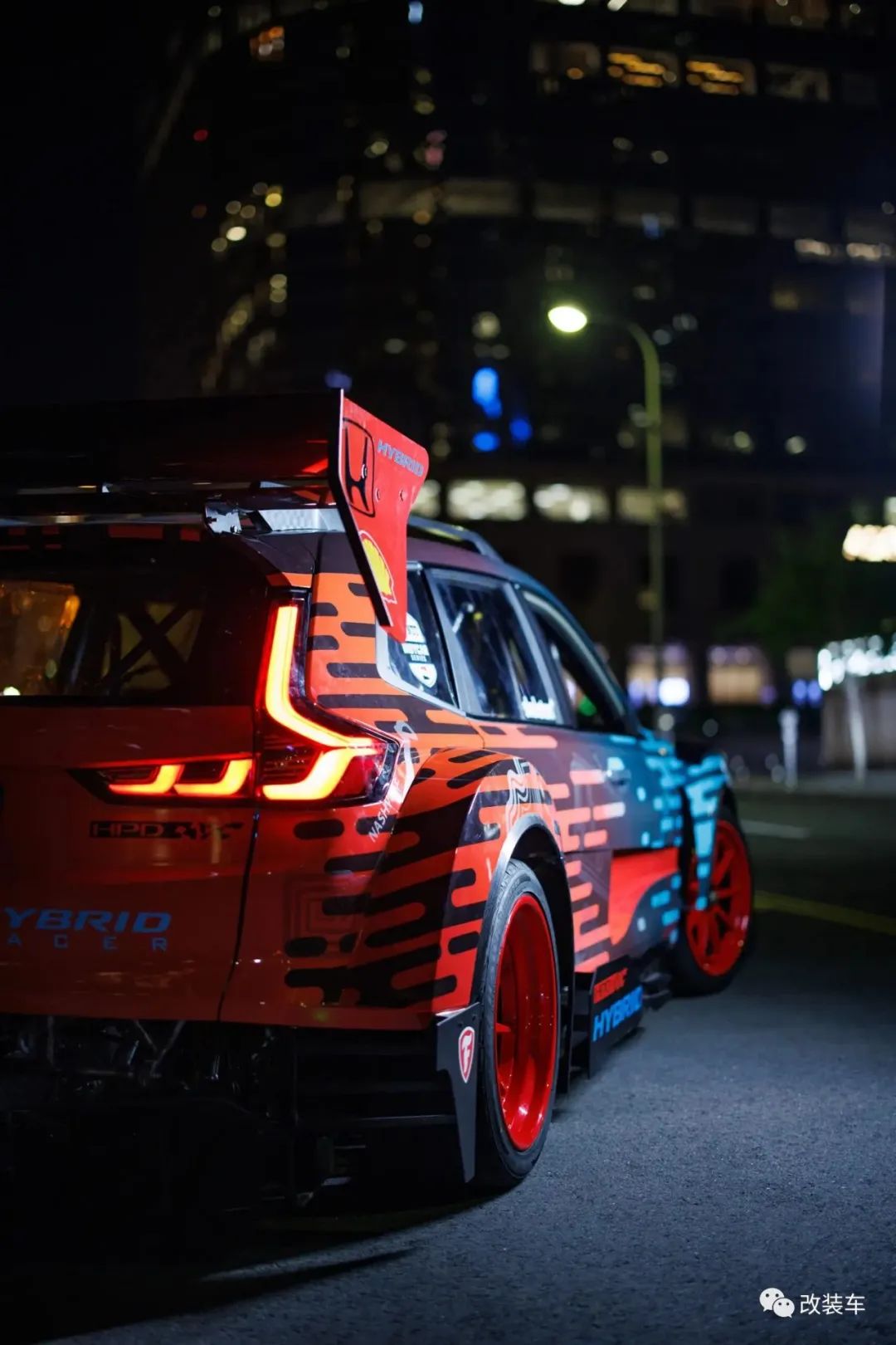 800马力的混动本田CR-V，买菜、接娃、上下班是不是就无敌？