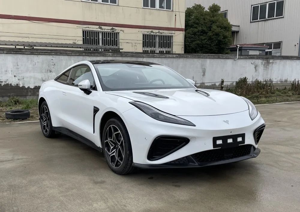 全尺寸SUV，猎装车，跑车！三月最有趣新车，都在这了！