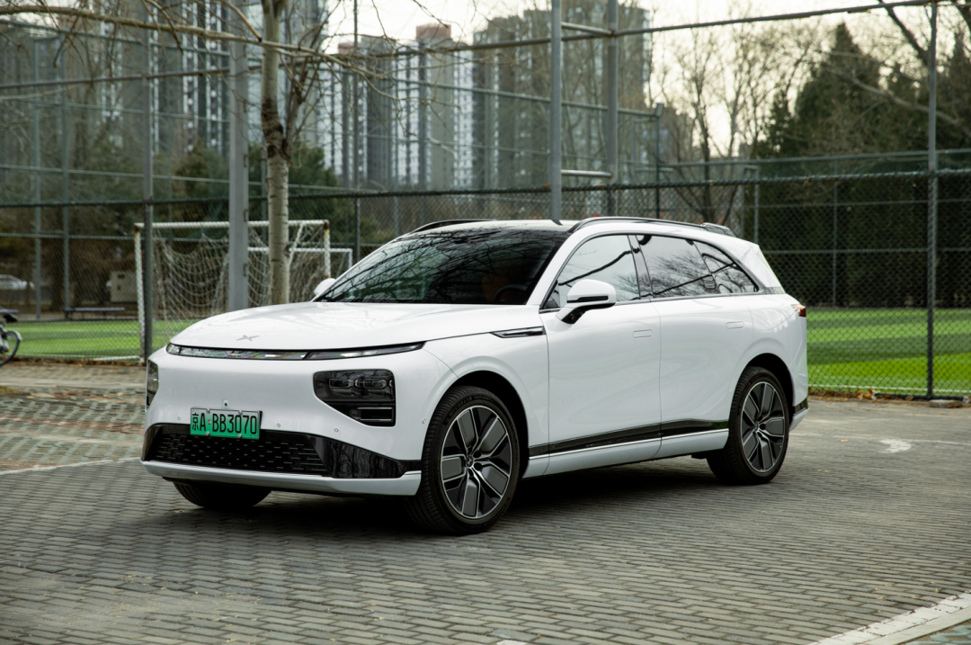 全尺寸SUV，猎装车，跑车！三月最有趣新车，都在这了！