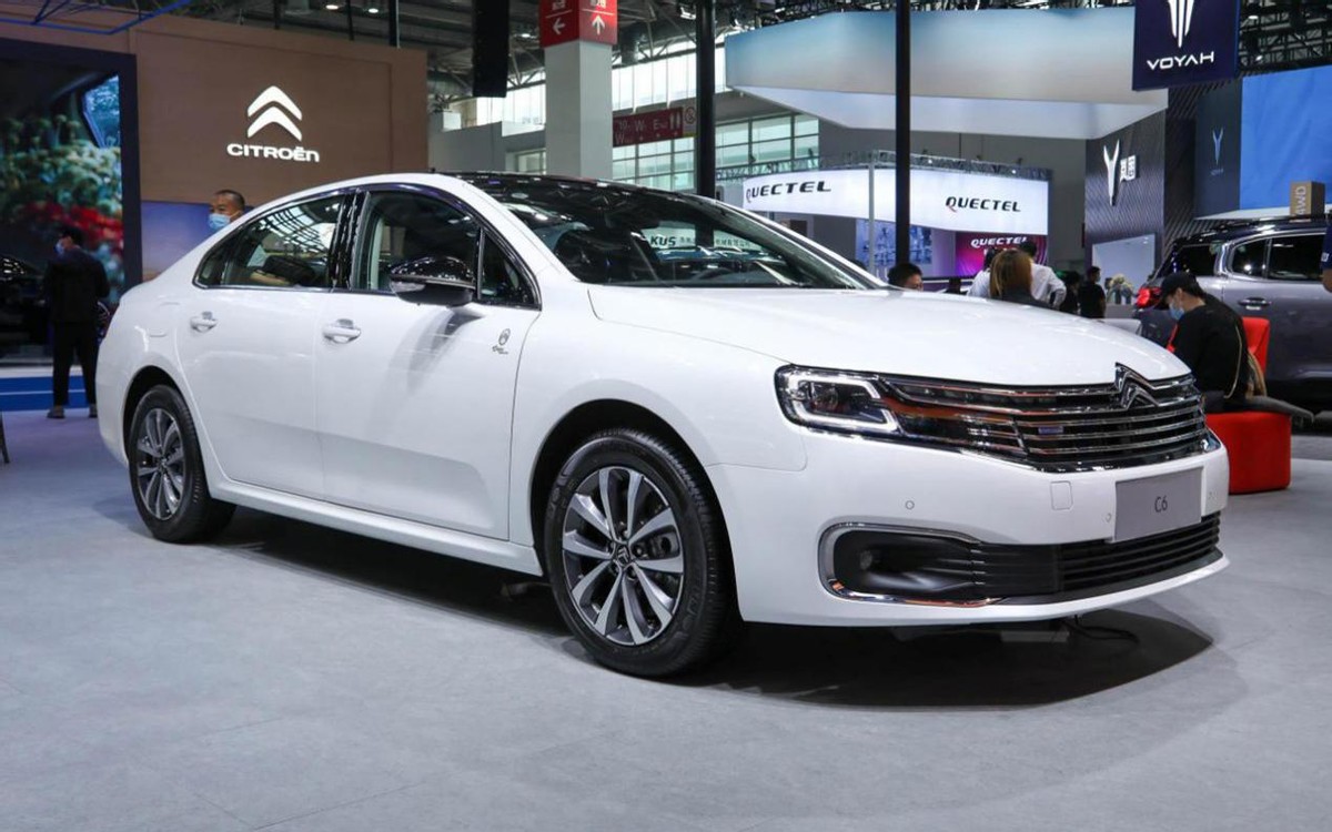 才优惠完9万,雪铁龙又再推新c6!这下好了,都在等新车降价?