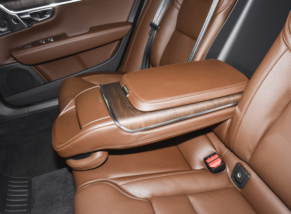 真降价不套路不到30万起售的沃尔沃s90到底香不香