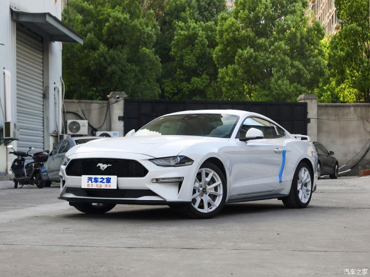 福特(进口) Mustang 2022款 2.3L EcoBoost 元光极昼限量版