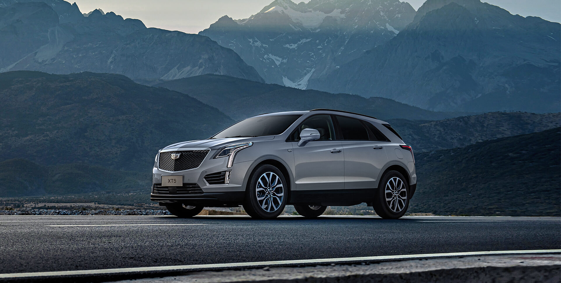 试驾凯迪拉克xt5! - 新闻详情 - 买车网