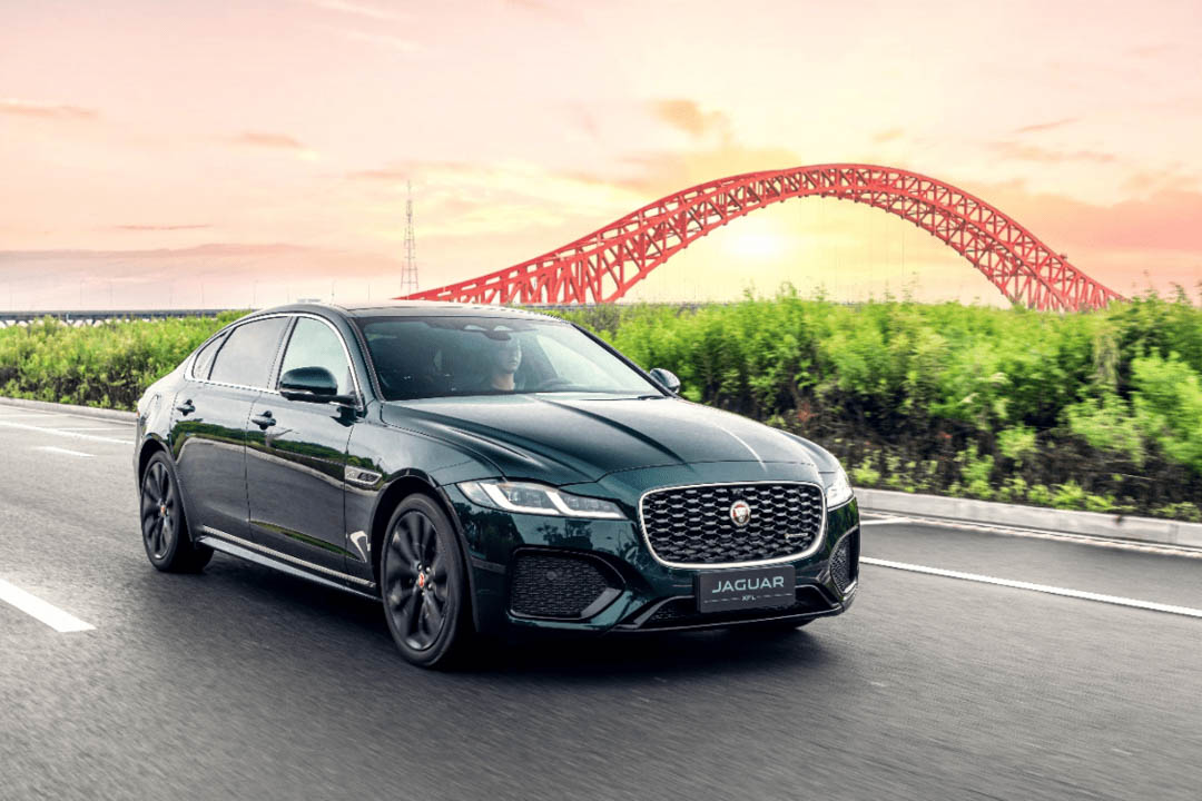 比奔驰e级更帅这美系豪车大溜背加持妥妥夜店收割机