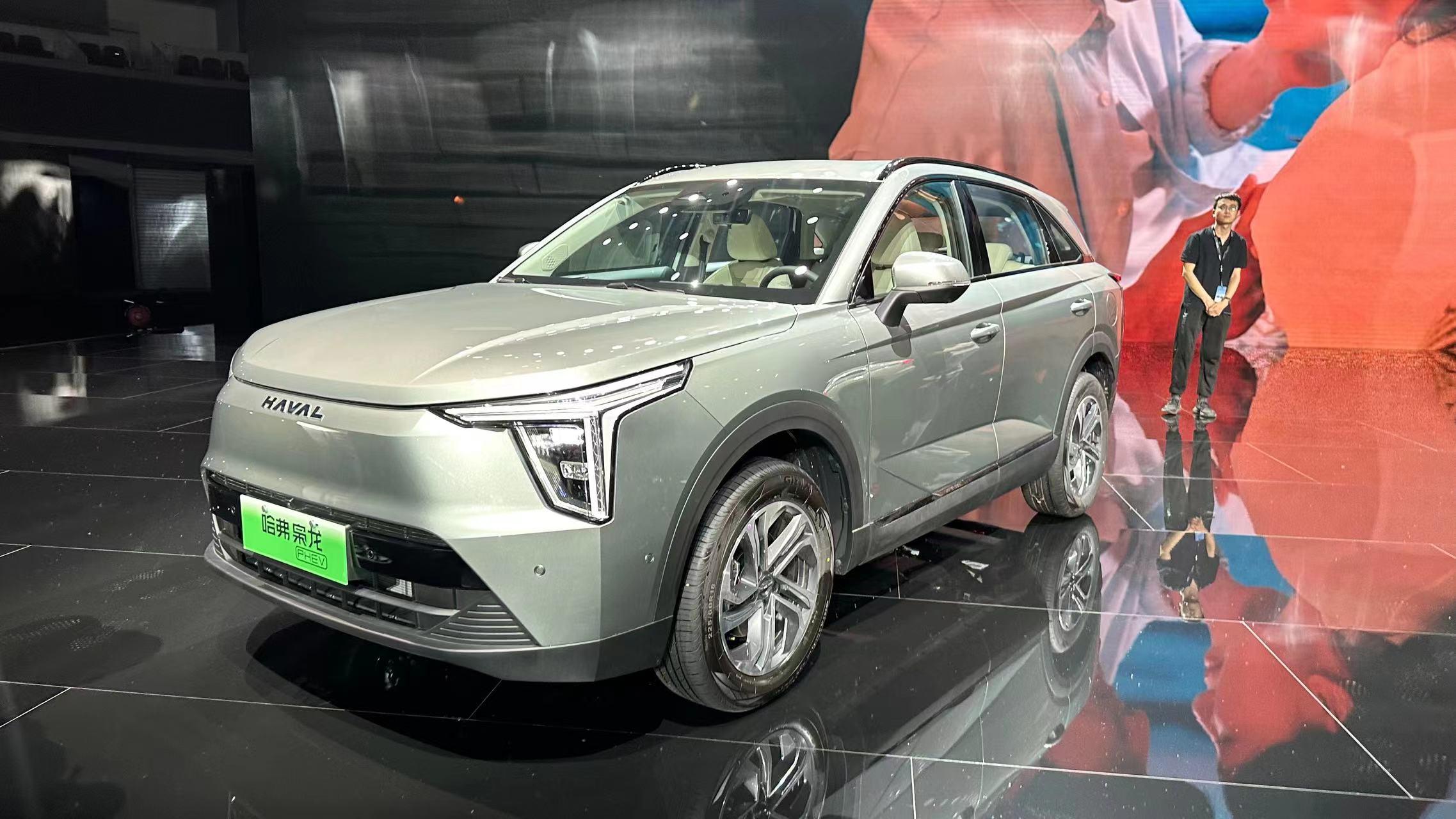 1398万起哈弗枭龙枭龙max双车上市开启科技平权