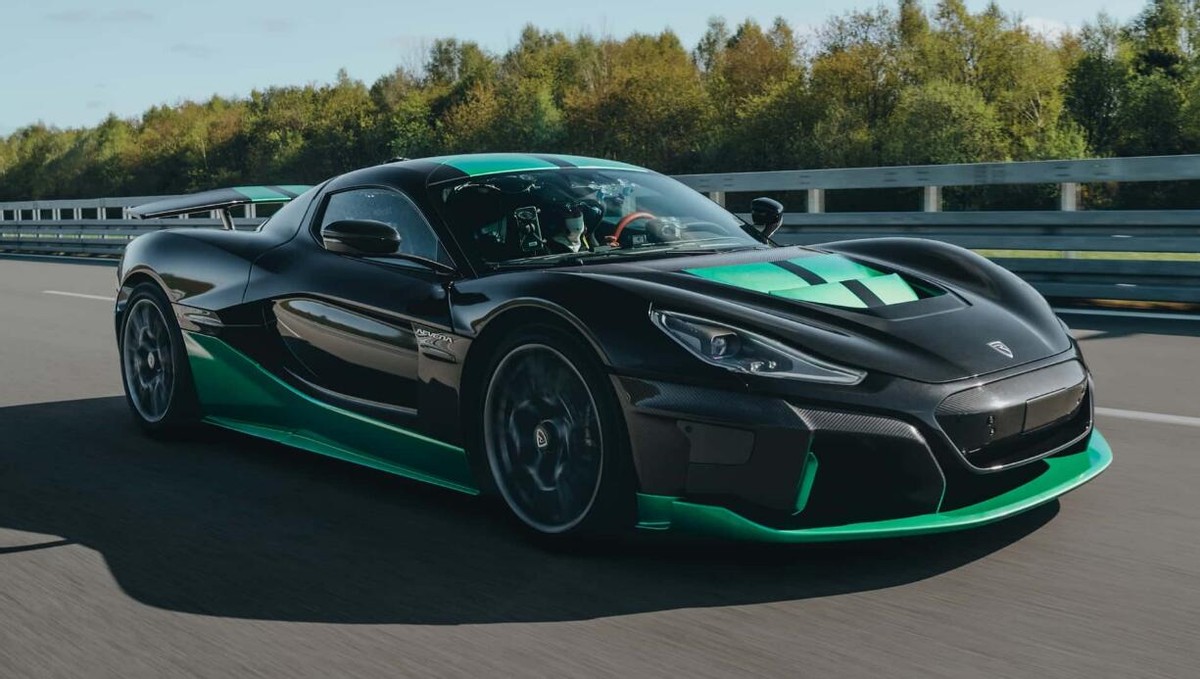 地表最快电动车rimacnevera继续狂刷纪录