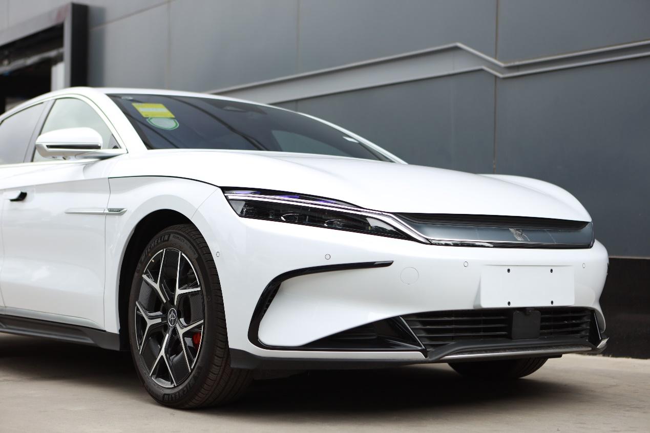 配置升级冠军之名能否延续到店实拍汉ev冠军版