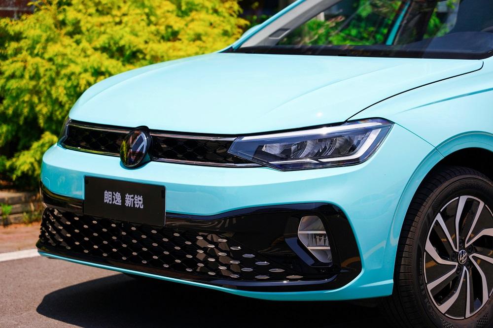 一款年轻人爱不释手的卷王轿车试驾上汽大众新锐