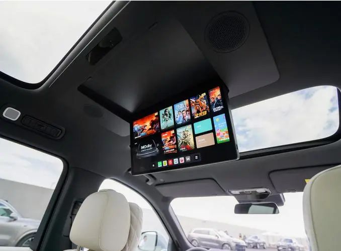 让 Apple Vision Pro 给汽车座舱开开脑洞