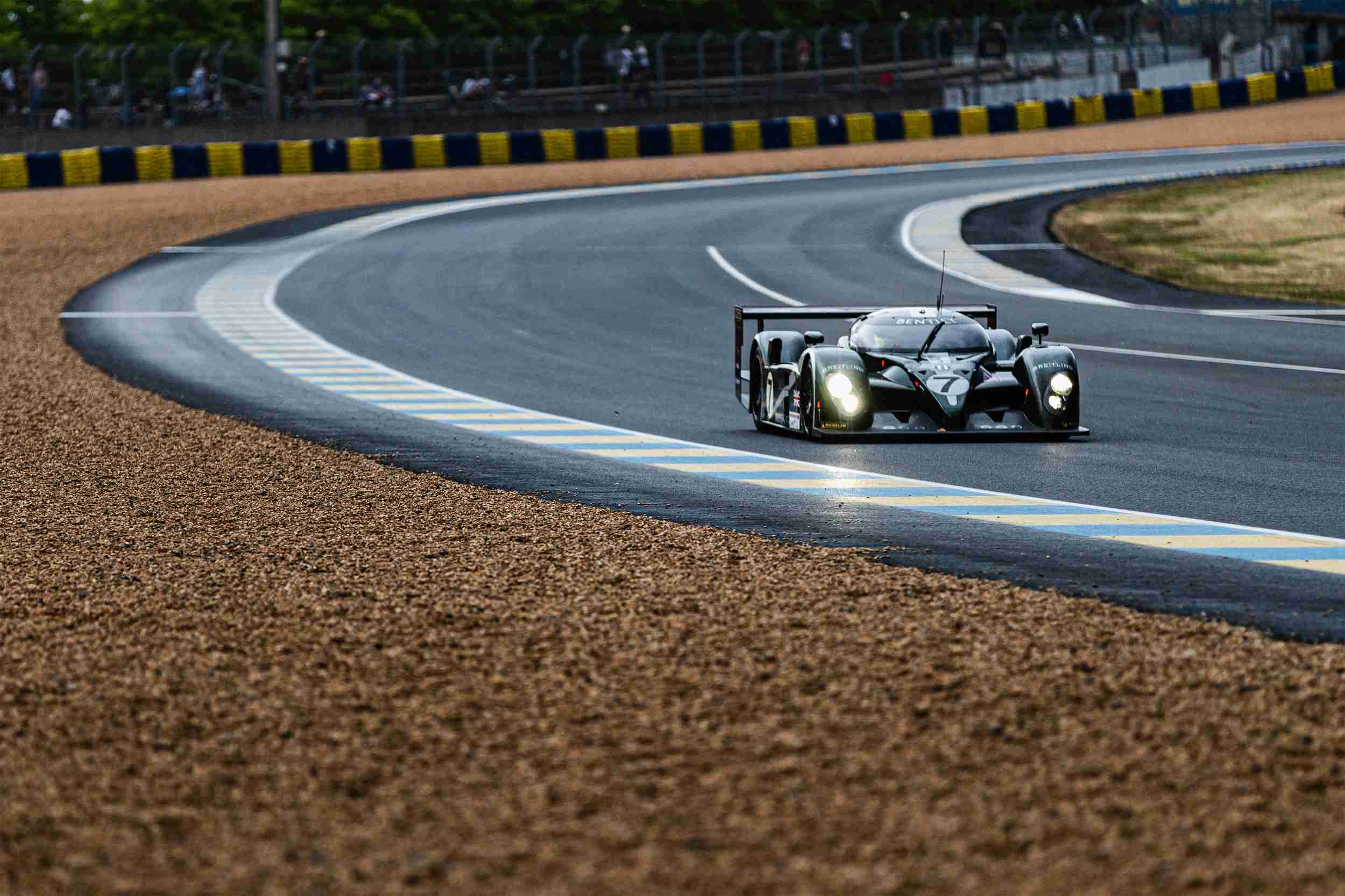 宾利厂队赛车重回勒芒blower延续版竞逐勒芒经典赛