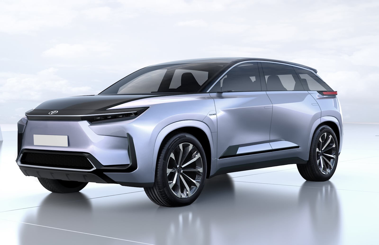 纯电汉兰达"平替"?丰田首款三排纯电suv bz5x信息在这