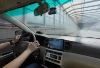 方向盘助力球好用吗？实车测试给你看，省力还是省命你可看好了