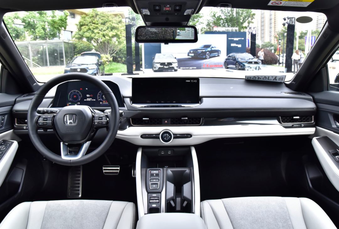 国产插混这么卷,英仕派phev还有哪些卖点?