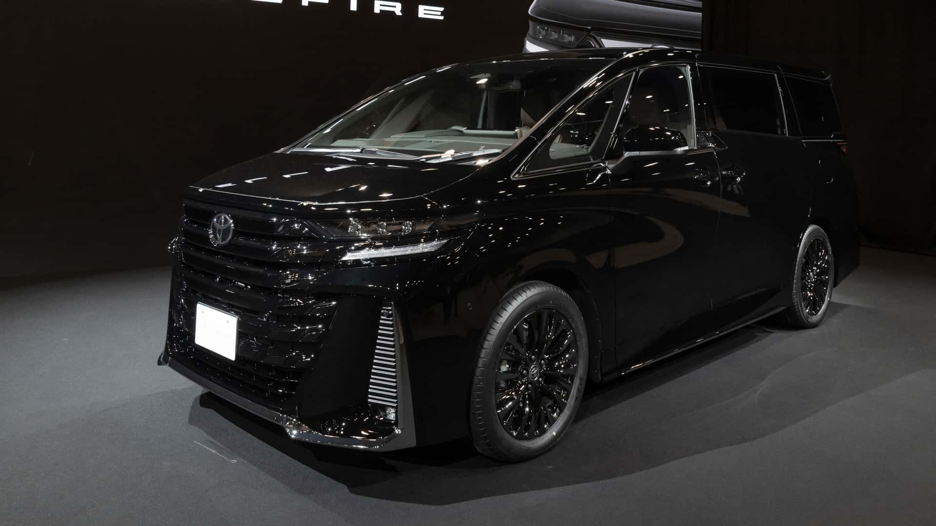 丰田埃尔法为何无敌连奥德赛和君爵都无法撼动日本人揭露真相