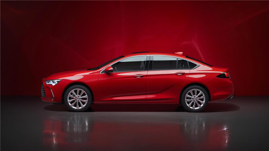 外貌凶悍即运动别克新君威前脸改得够扎眼