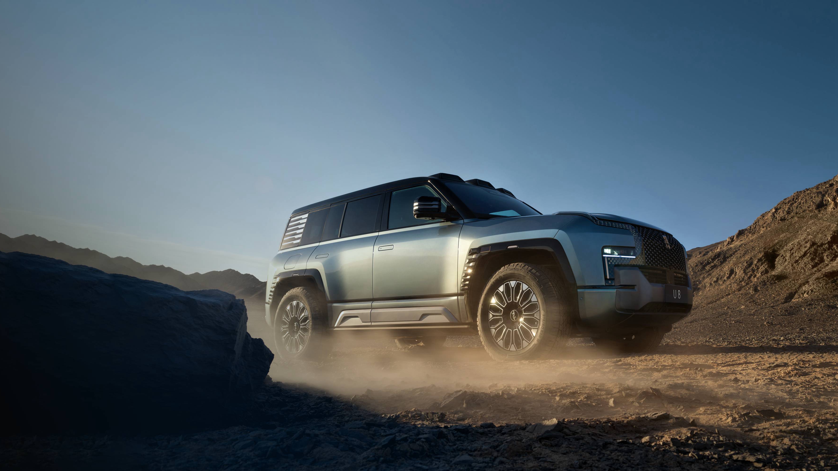 千匹马力是小儿科这些suv完虐外国车上山浮水都在行