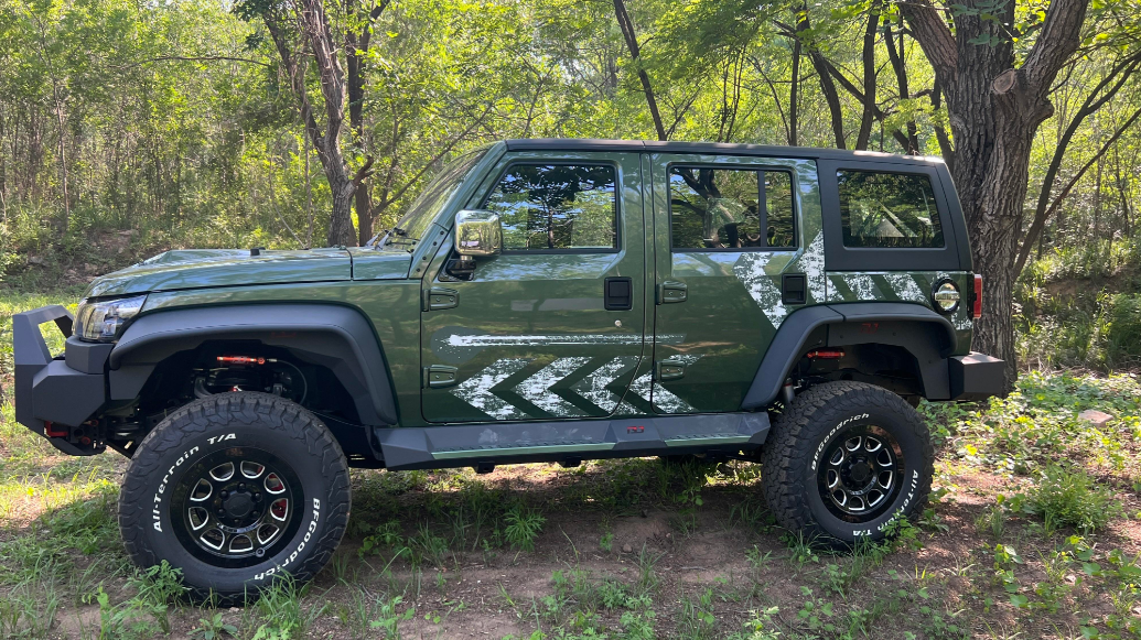 2024款北京bj40雨林穿越版亮相,搭载2.3t动力- 买车网