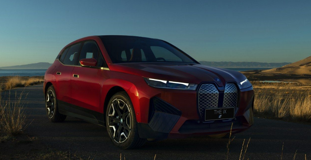 掉进50万区间那感觉还行看看宝马纯电旗舰suvix