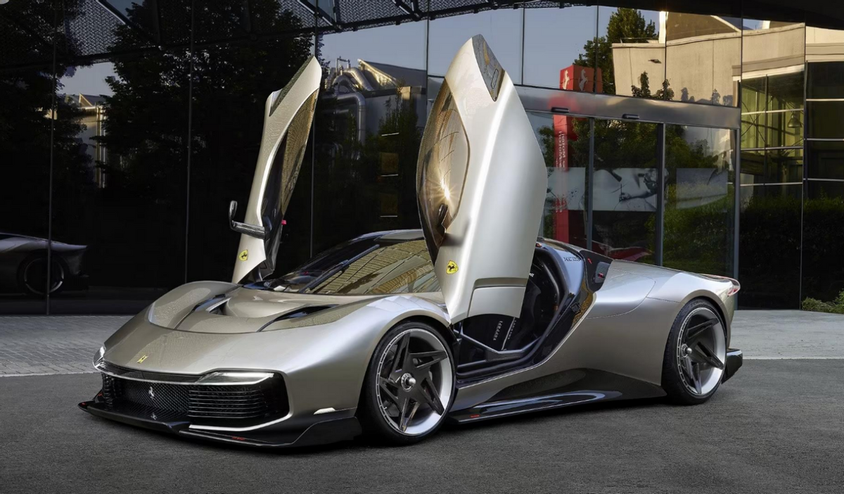 法拉利kc23震撼亮相次世代超跑太科幻了